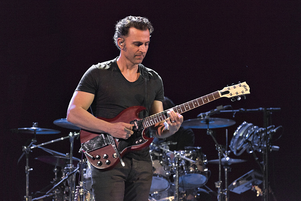 Dweezil Zappa, 2017